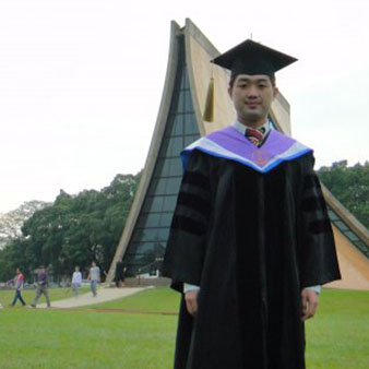 博士服( 3 張相片 )